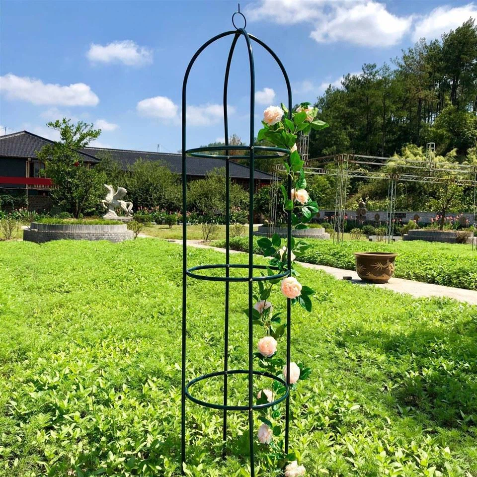 Garden Rattan Obelisk